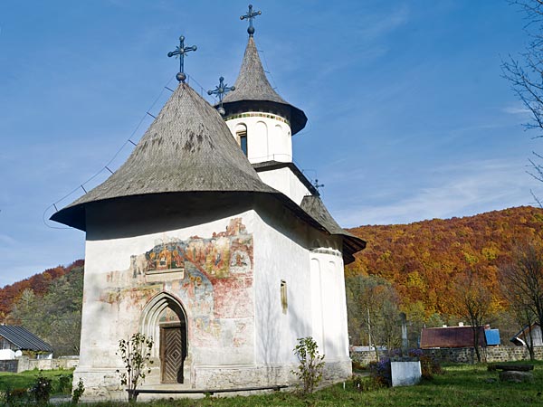 Biserica Patrauti, vedere sud-vest